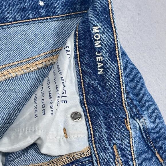 American Eagle Jeans Women 4 The Mom‎ High Rise Cropped Jeans Distressed Raw Hem - Picture 7 of 11